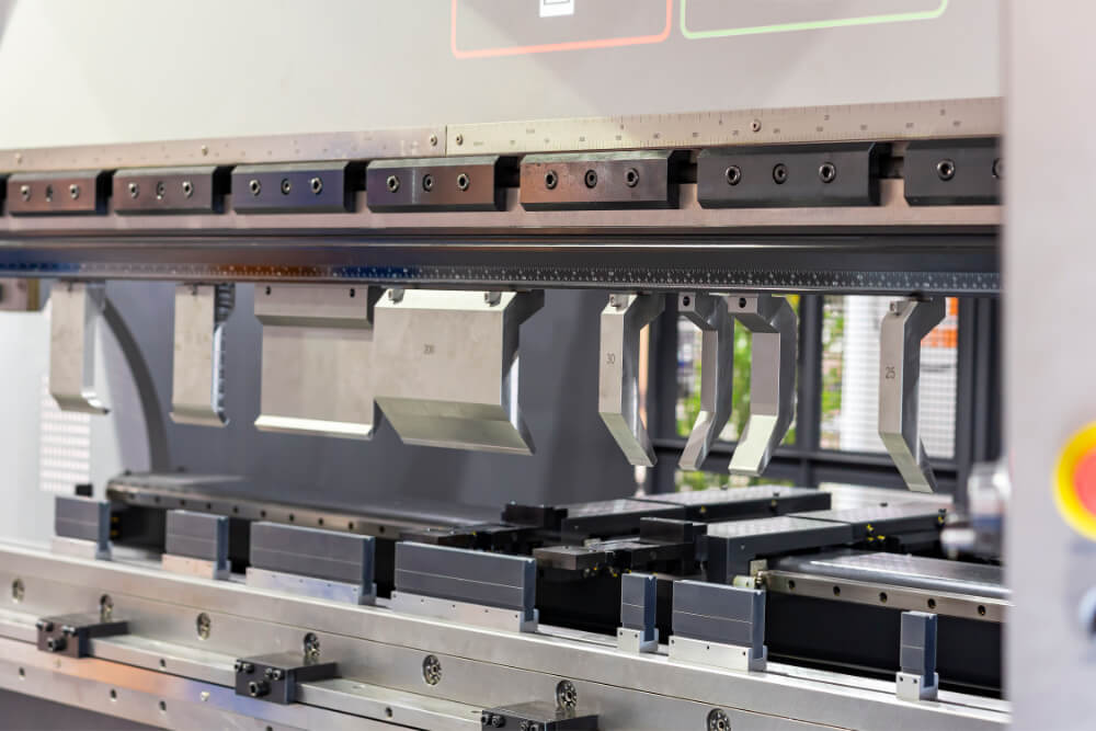 Actema Metal Systems GmbH - Kanten
